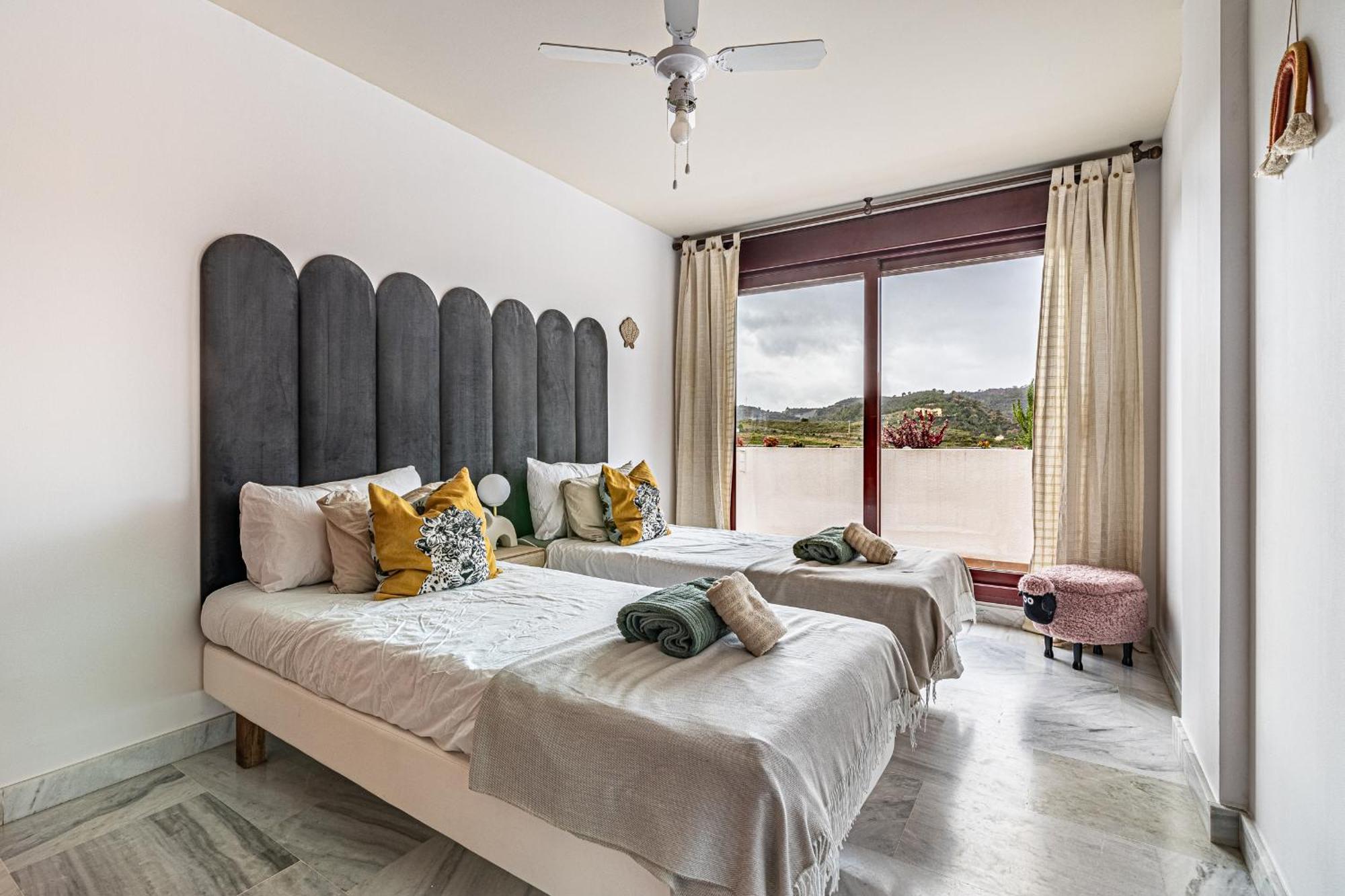 Rentitspain Apartamento Charming Gym, Jacuzzi Y Balcon Estepona Eksteriør bilde
