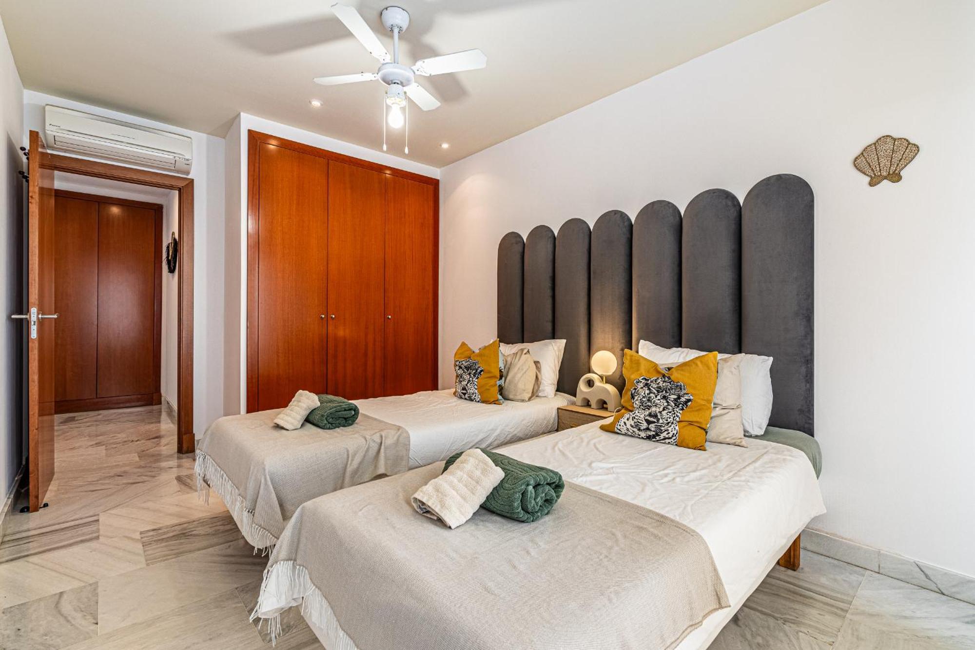 Rentitspain Apartamento Charming Gym, Jacuzzi Y Balcon Estepona Eksteriør bilde